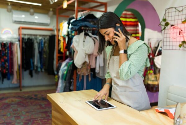 Acciones digitales para atraer clientes a la tienda física + | RETAIL digital News | 14/02/2025